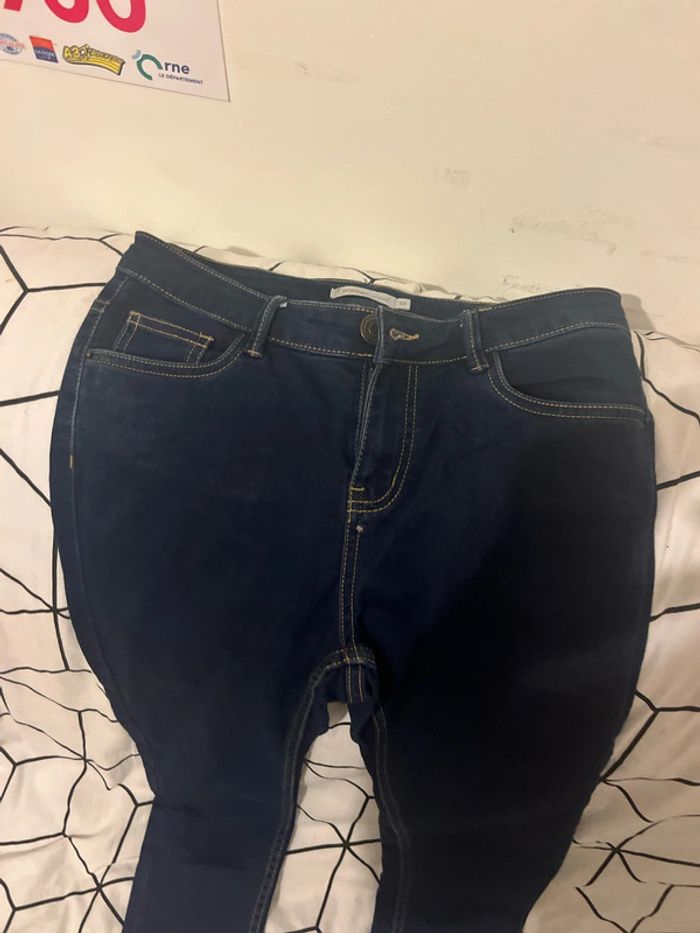 Jean taille basse - photo numéro 2