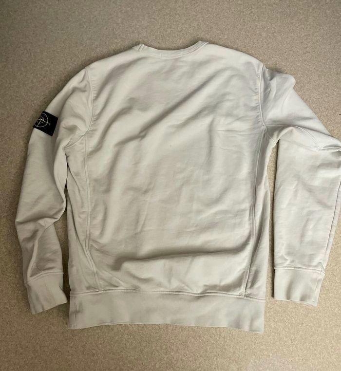 sweatshirt homme Stone Island taille L blanc  excellent etat - photo numéro 2