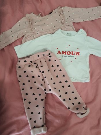 Ensemble 9 mois fille