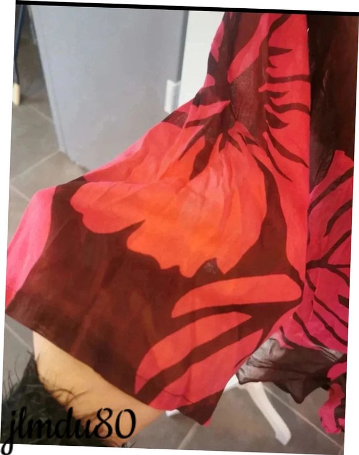 Blouse Fleurie taille 38 - photo numéro 3