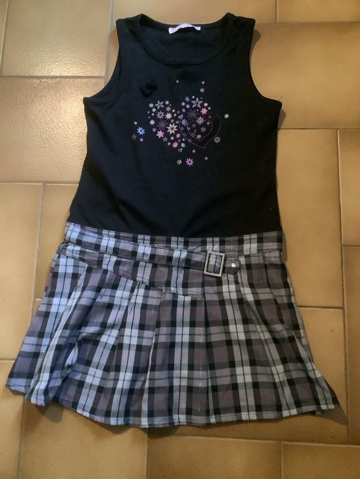 Lot 30 vêtements fille 10 ans - photo numéro 5