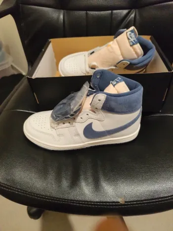 Jordan air ship