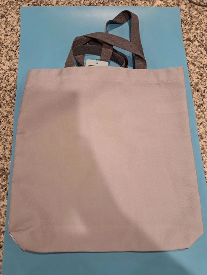 Bare Bears : Tota Bag, Houpettes & Essuie Cheveux - Neuf - photo numéro 6