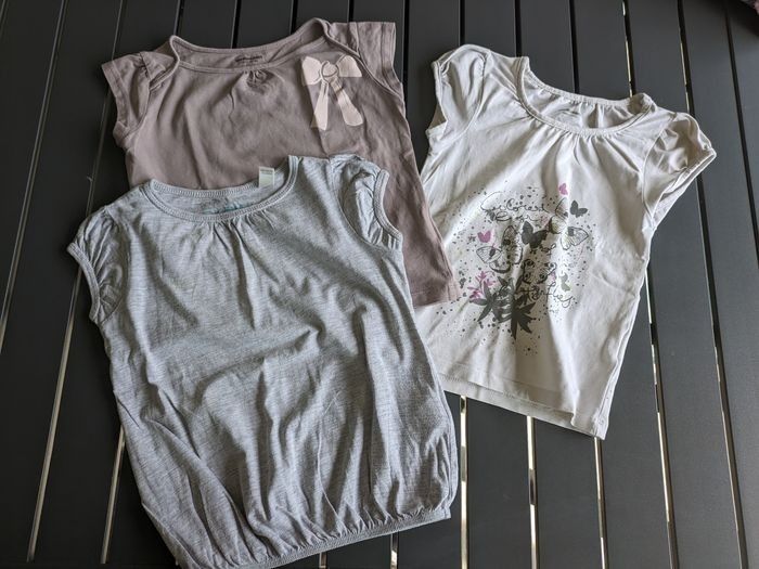 Lot 5 T shirts fille 4 ans - photo numéro 2