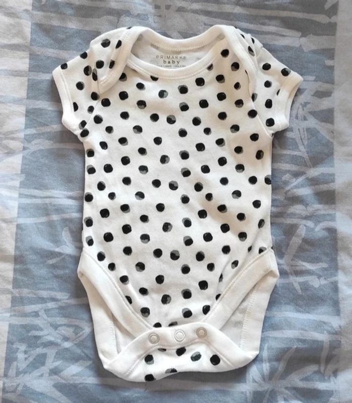Bodie bébé fille neuf