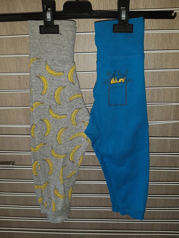 2 pantalons de pyjama 9-12mois