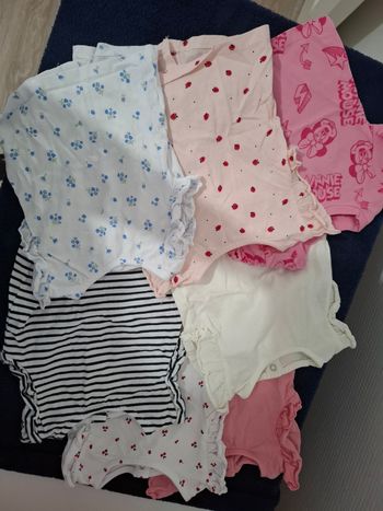Lot teeshirt 3m fille 