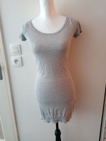 Donne robe ou tunique printanière