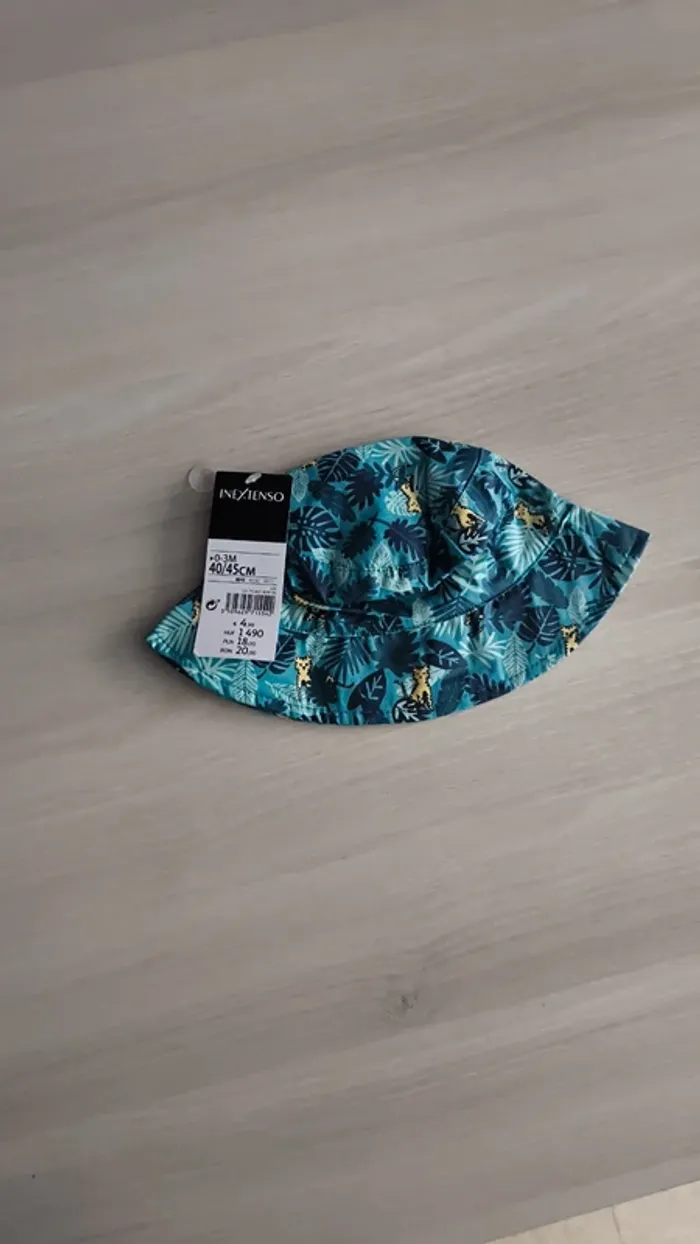 Bob in extenso neuf taille 0/3 mois