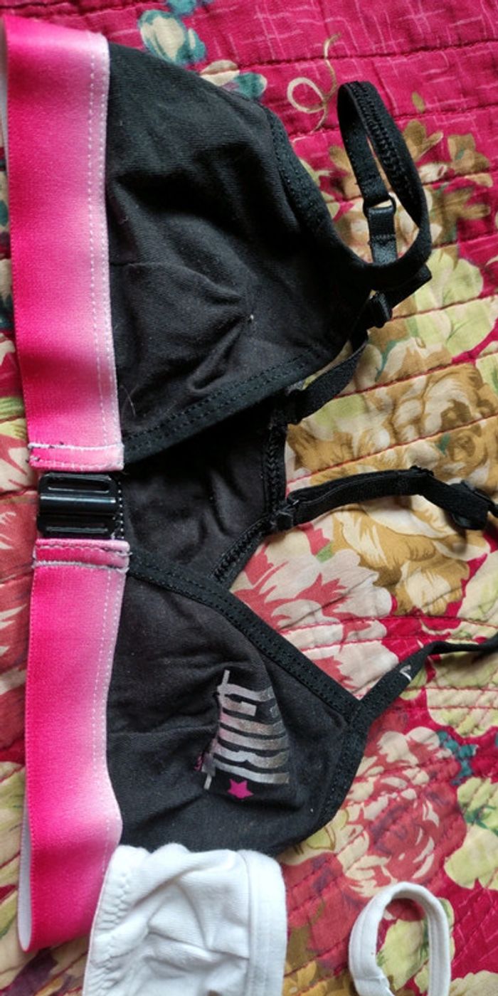 Lot 3 soutien gorge 70 A et 75 A - photo numéro 3