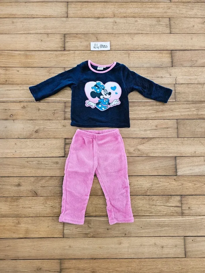 Pyjama en velours 2 pièces Minnie Mouse Disney rose bleu marine