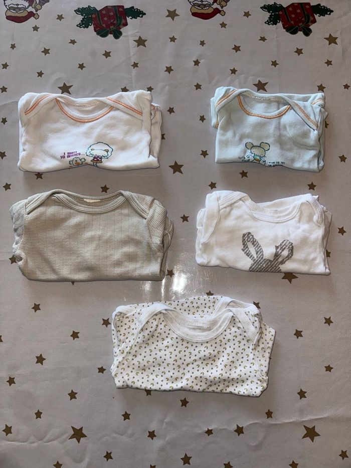 Lot vêtement 6 mois - photo numéro 2
