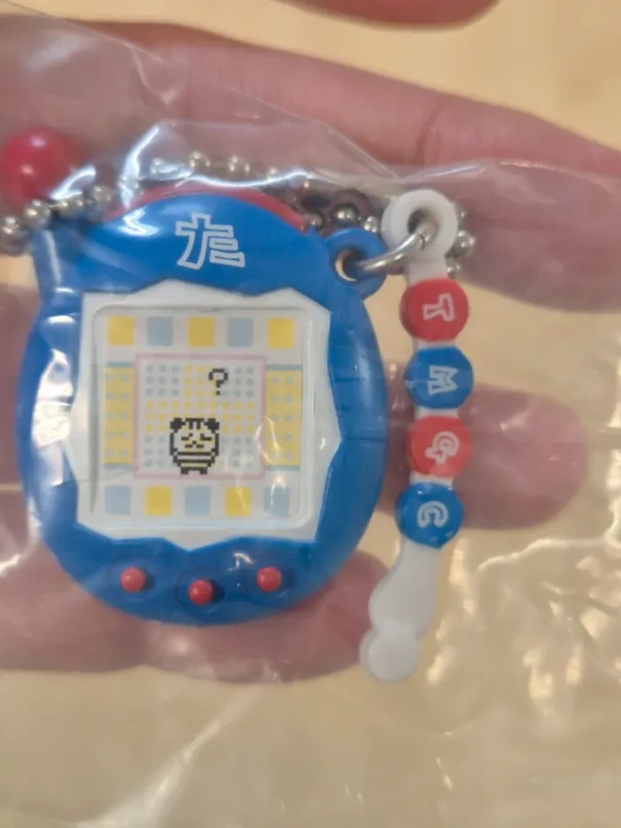 Gashapon strap Tamagotchi - photo numéro 2
