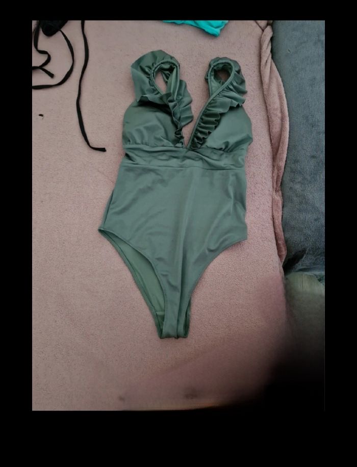 Maillot de bain kaki - photo numéro 2