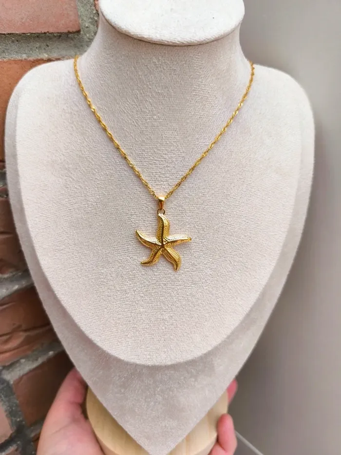 Collier doré chaîne torsadée avec étoile de mer - photo numéro 7