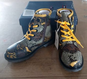 Jolies bottines fille pointure 30 neuves