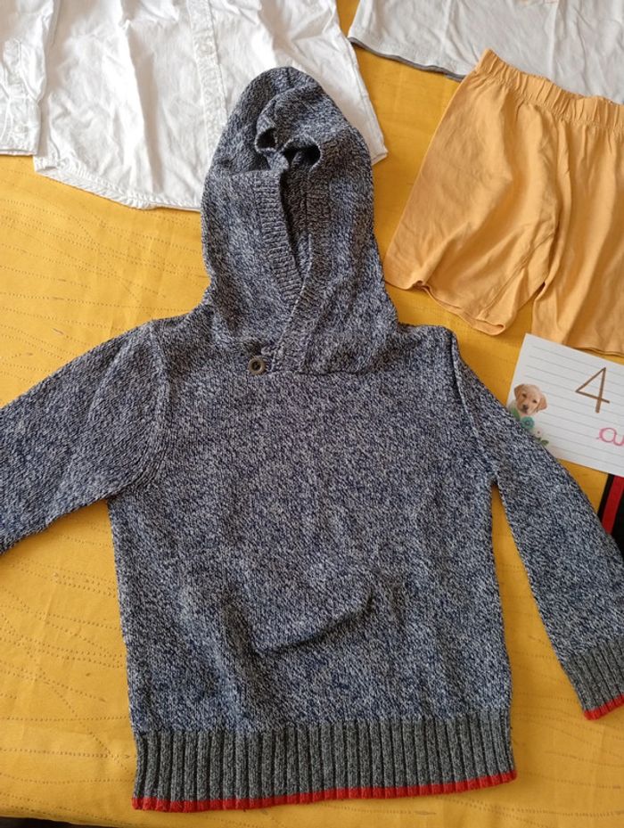 Gros Lot de 6 vêtements en 4 ans garçon - photo numéro 2