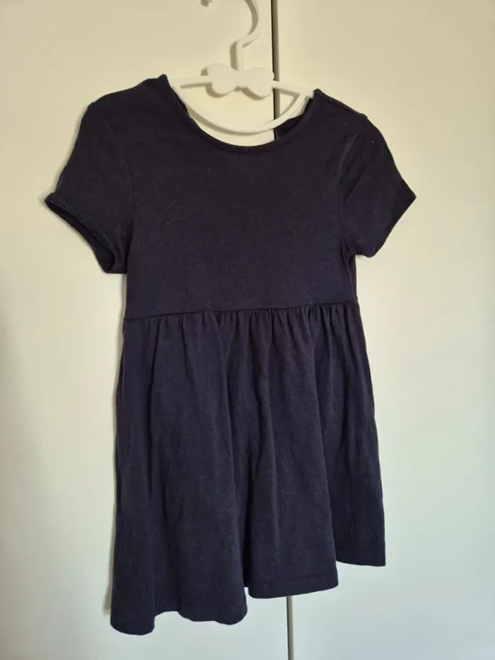 robe d'été KIABI taille 2 ans 92cm bleu marine manches courtes 🌸 collection 2025
