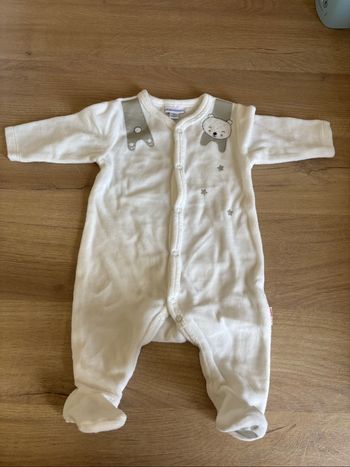 Lot 4 pyjamas velours Naissance