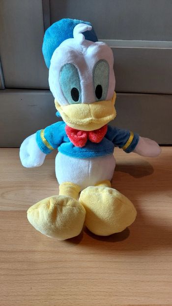 Donald en peluche