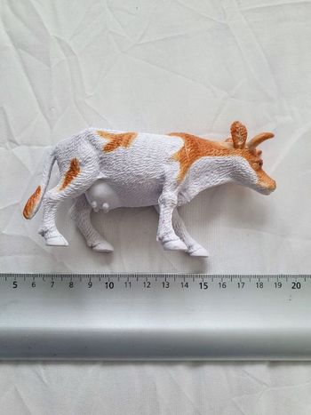 Figurine animal vache