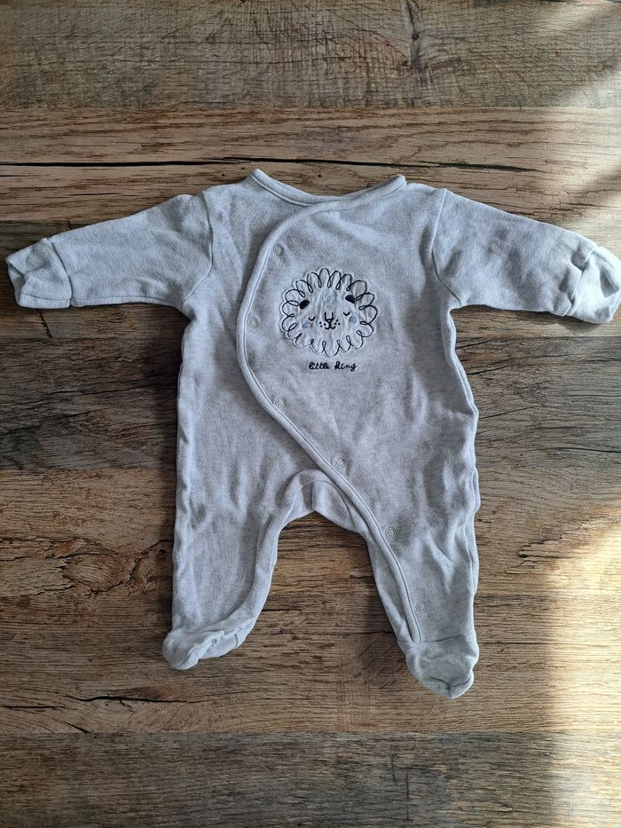 Lot de pyjamas garçon bebe taille naissance et 1 mois - photo numéro 6