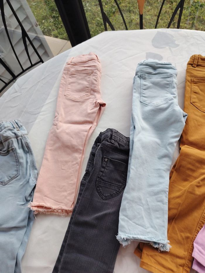 Lot 8 jeans et 2 pantalon 6 ans - photo numéro 2