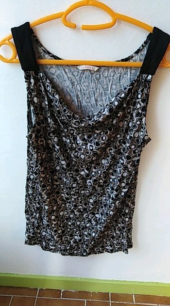 Haut taille 40