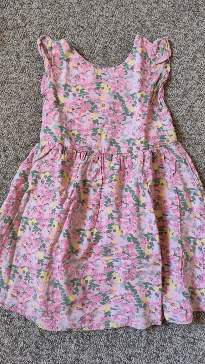 Jolie robe d'été doublée, 5 ans