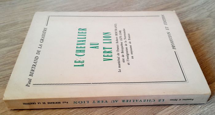 le chevalier au vert lion - Paul bertrand de la glassière - photo numéro 2