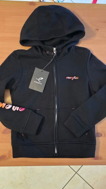 (Neuf non porté) 🏷🩷 sweat zippé molleton 8ans Fille 🩷⚘️