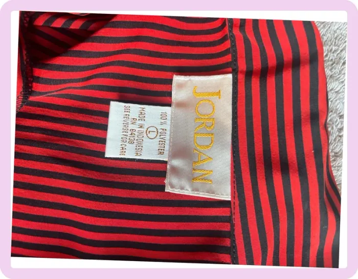 Chemise crop top Jordan rouge rayée noir – taille L – vintage & stylée - photo numéro 4