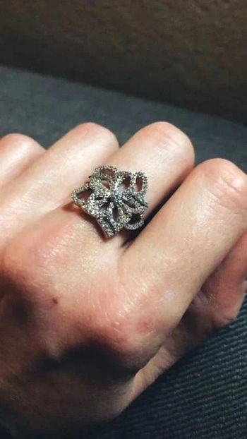 Bague fleur pour femme