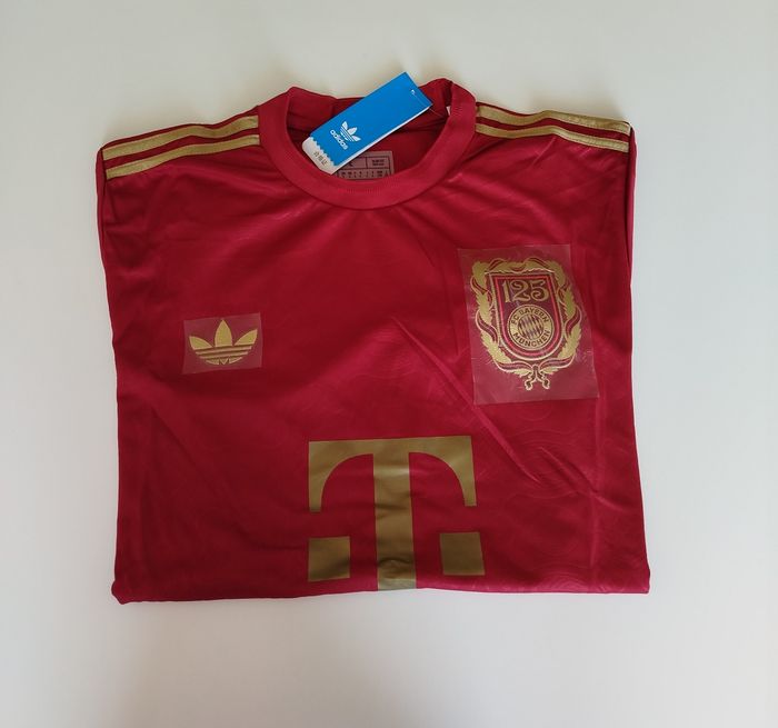 Maillot de sport Bayern Munich - photo numéro 4