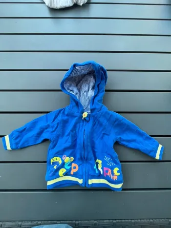 Gilet zappé taille 3 mois