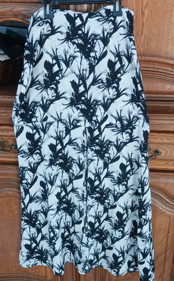 Robe 👗 longue fendue taille 38/m shein