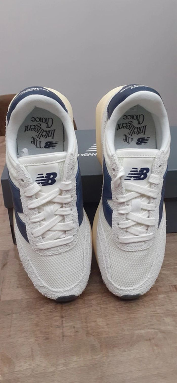 New balance 370 taille 38 neuve - photo numéro 2
