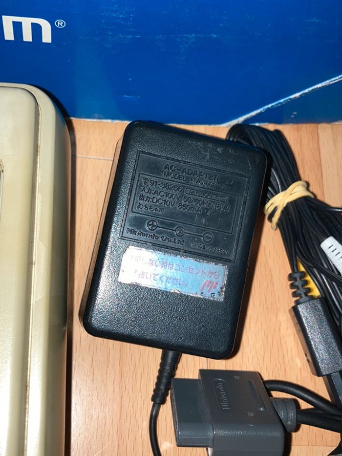 Console Super Famicom Complete en boîte JAP - photo numéro 6