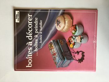 Livre boîtes à décorer et à peindre