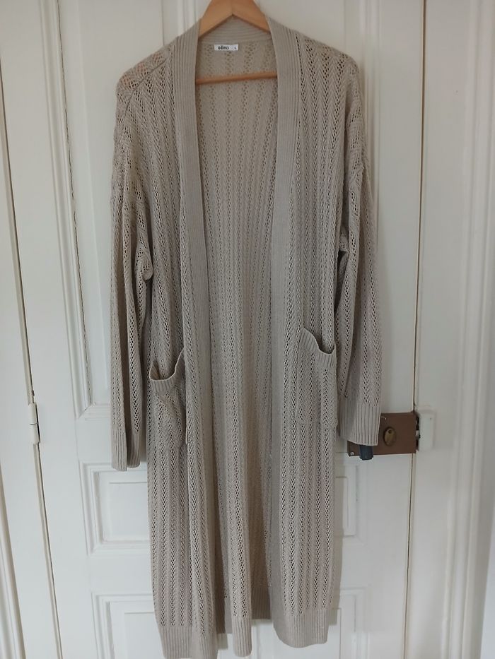 Gilet long tricot femme