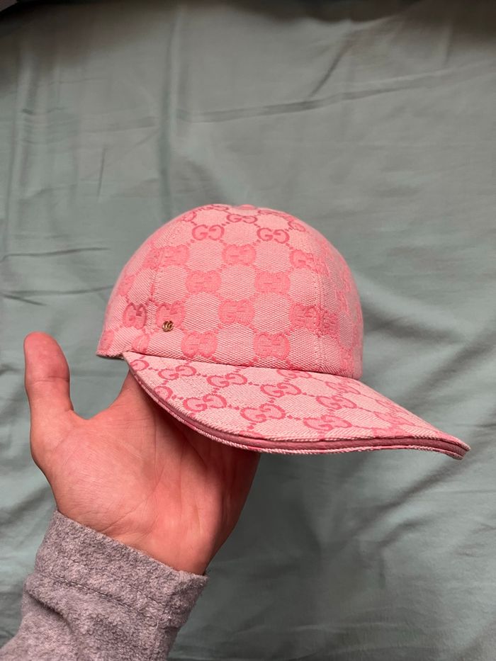 Casquette en parfaite état - photo numéro 1