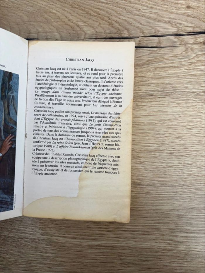 Livre de Poche Christian Jacq - photo numéro 5
