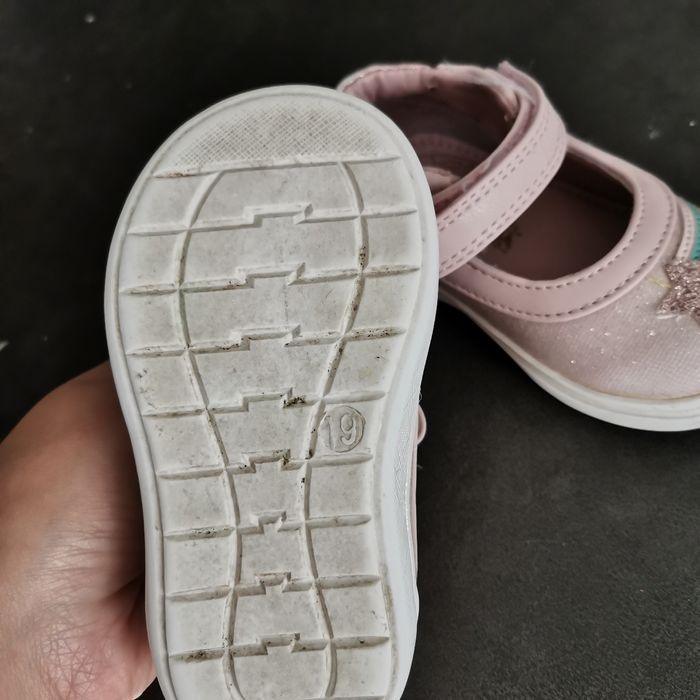 Chaussure rose - photo numéro 4
