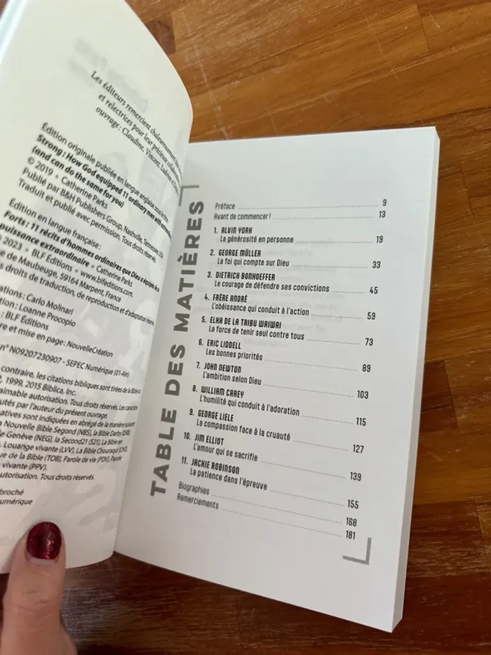 Livre forts 11 récit ordinaire, que Dieu a équipé de sa puissance, puissance extraordinaire - photo numéro 4