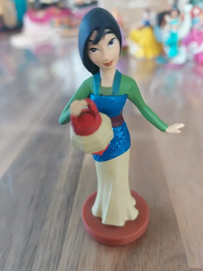 Lot de 10 figurines Princesses Disney - photo numéro 9