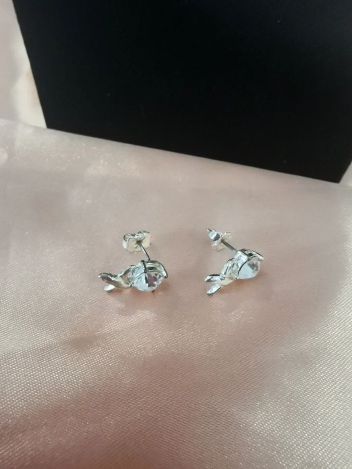 Boucles d'oreilles. Argenté. Zirconium. - photo numéro 3