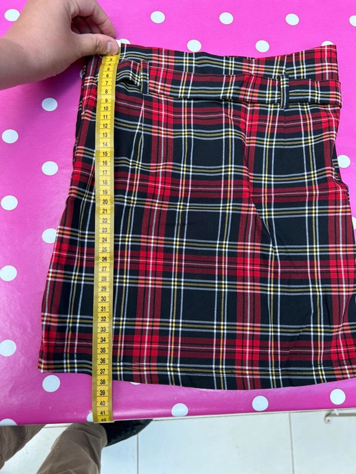 Mini jupe écossaise avec ceinture et médaillons taille xxs - rouge et noir neuf en viscose - photo numéro 10