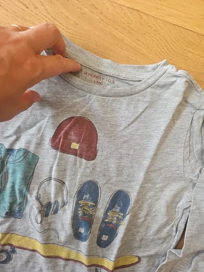 T-shirt skateur - photo numéro 2
