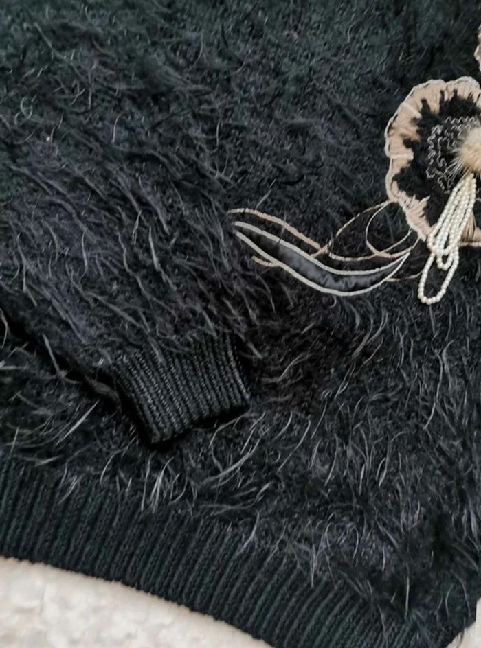 Authentique pull vintage année 80 noir angora broderie perles épaules bouffantes 38 M - photo numéro 6