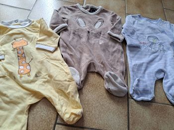 Pyjamas 1 mois